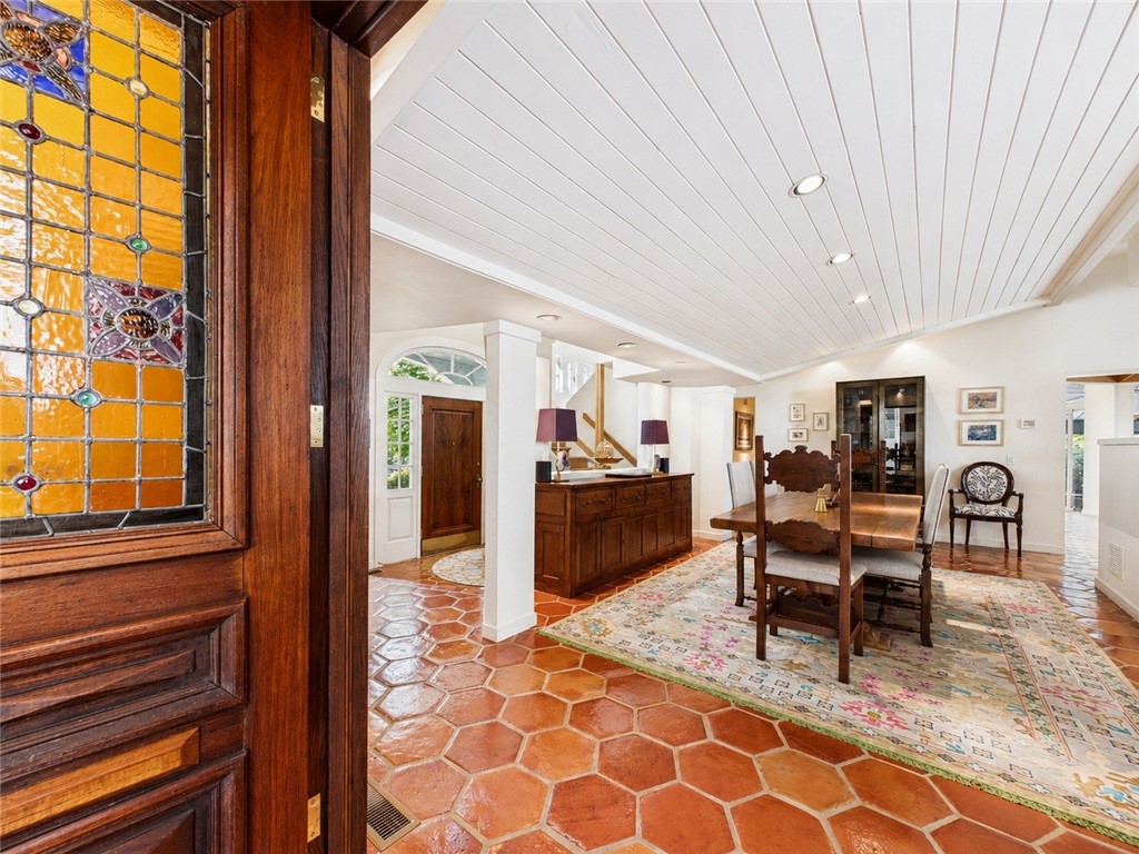 18 East Hills Road Westerly, RI 02891 - Photo 23 of 50