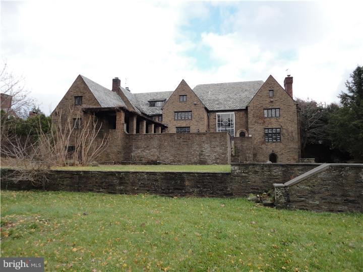 308 Ingeborg Road Wynnewood, PA 19096 - Photo 2 of 25 Exterior Back