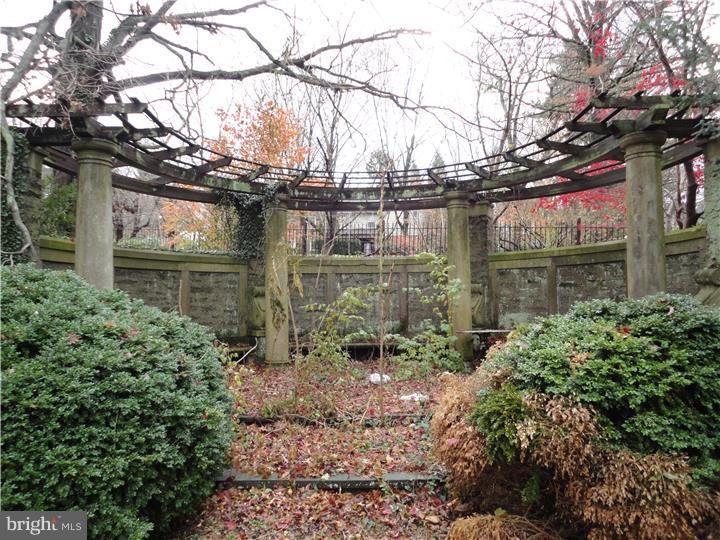 308 Ingeborg Road Wynnewood, PA 19096 - Photo 19 of 25 Patio