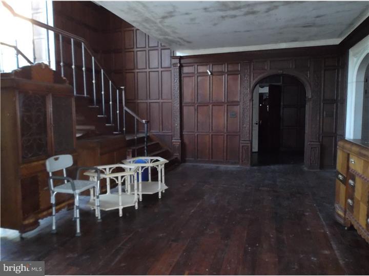 308 Ingeborg Road Wynnewood, PA 19096 - Photo 5 of 25 Lobby