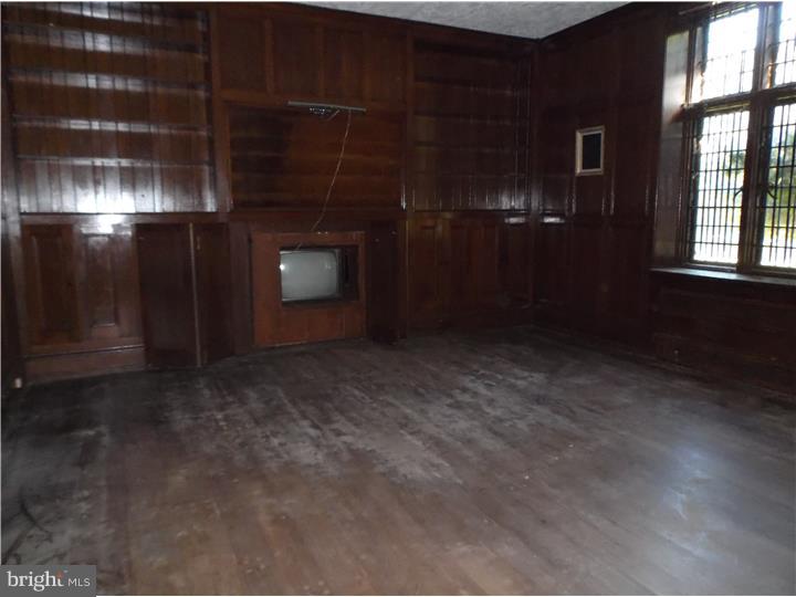 308 Ingeborg Road Wynnewood, PA 19096 - Photo 10 of 25 Office / Study