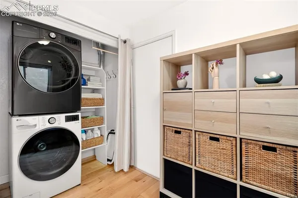 $379,900 | 3427 Trenary Lane, Colorado Springs, CO 80918