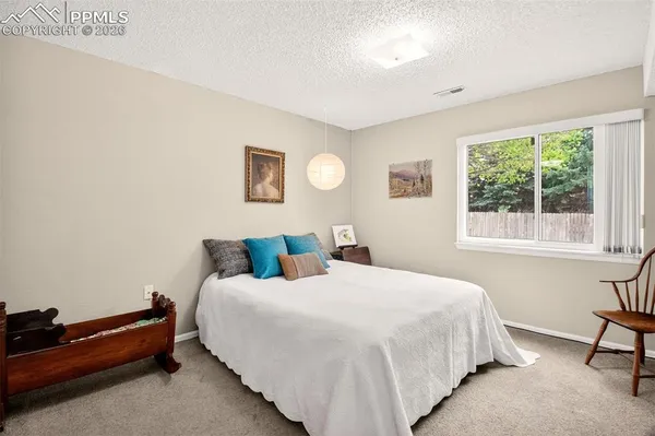 $379,900 | 3427 Trenary Lane, Colorado Springs, CO 80918