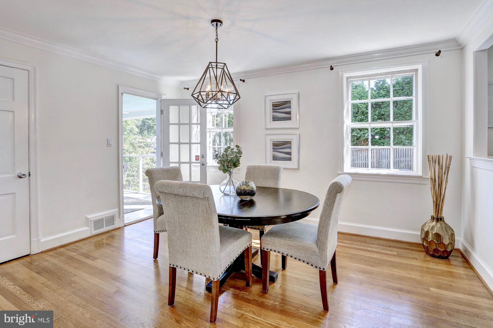 4709 Dover Road Bethesda, MD 20816 - Photo 13 of 36 Gallery Image 13