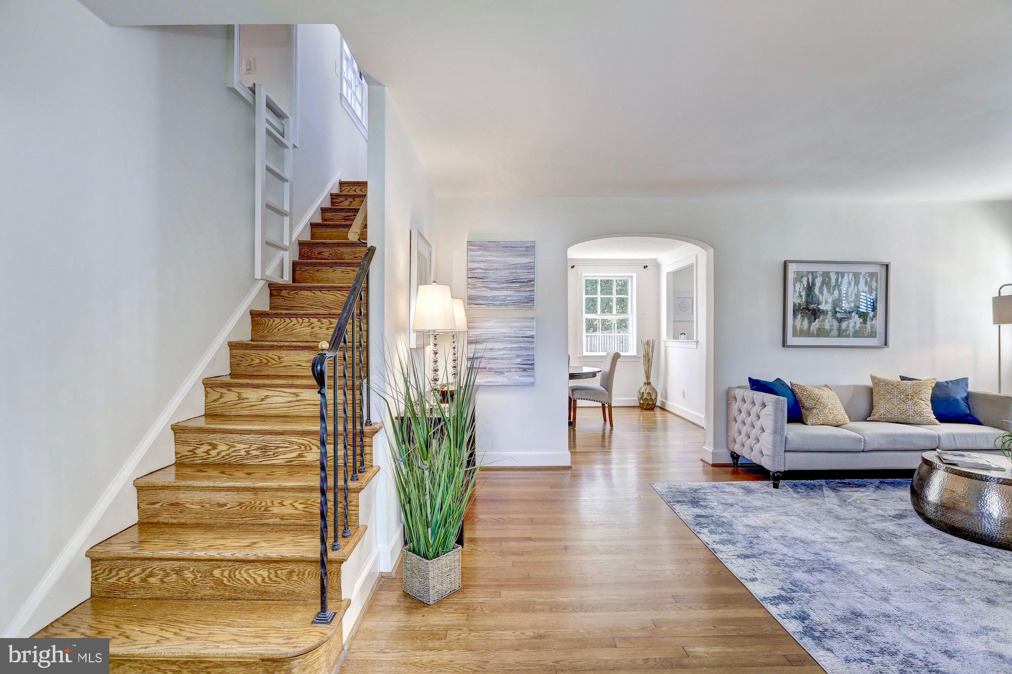 4709 Dover Road Bethesda, MD 20816 - Photo 5 of 36 Gallery Image 5