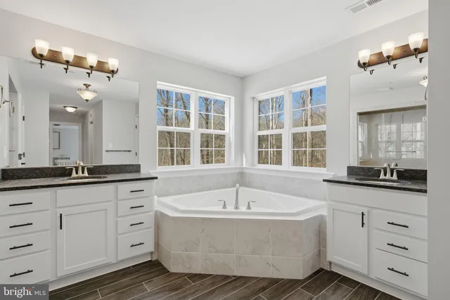 $775,000 | 241 Oakland Hall Road, Prince Frederick, MD 20678