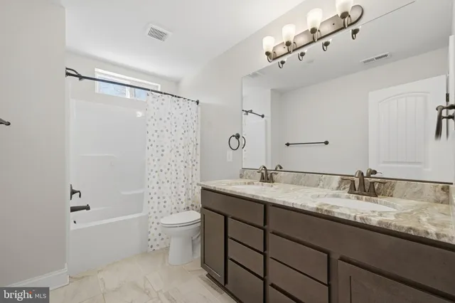 $775,000 | 241 Oakland Hall Road, Prince Frederick, MD 20678