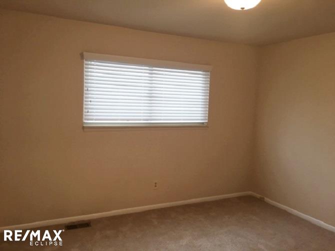 31089 Richert Street Fraser, MI 48026 - Photo 14 of 26 31370662-13.JPG