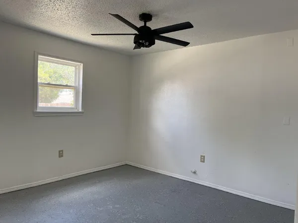 $850 | 1711 Norwich Avenue, Unit REAR, Lubbock, TX 79416