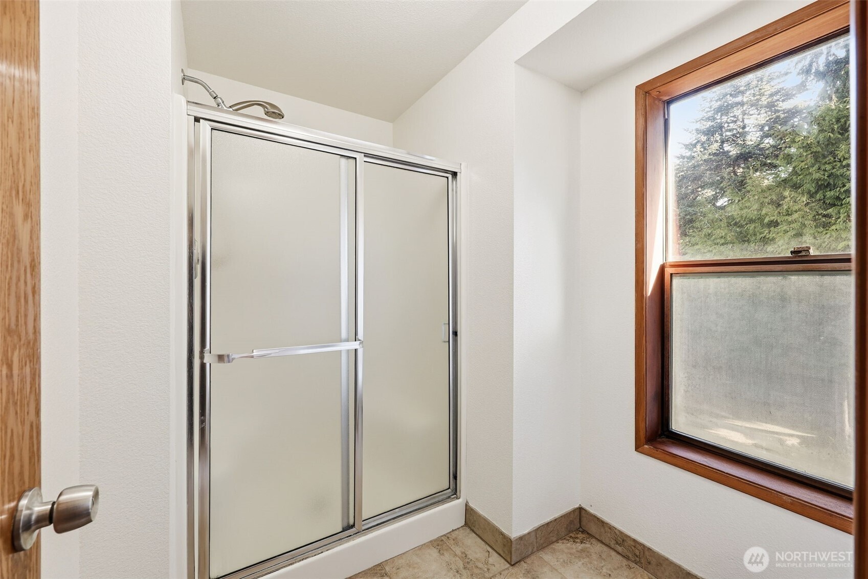 15931 22nd Avenue Southwest Burien, WA 98166 - Photo 18 of 40