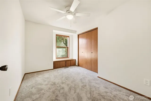 $950,000 | 15931 22nd Avenue Southwest, Burien, WA 98166