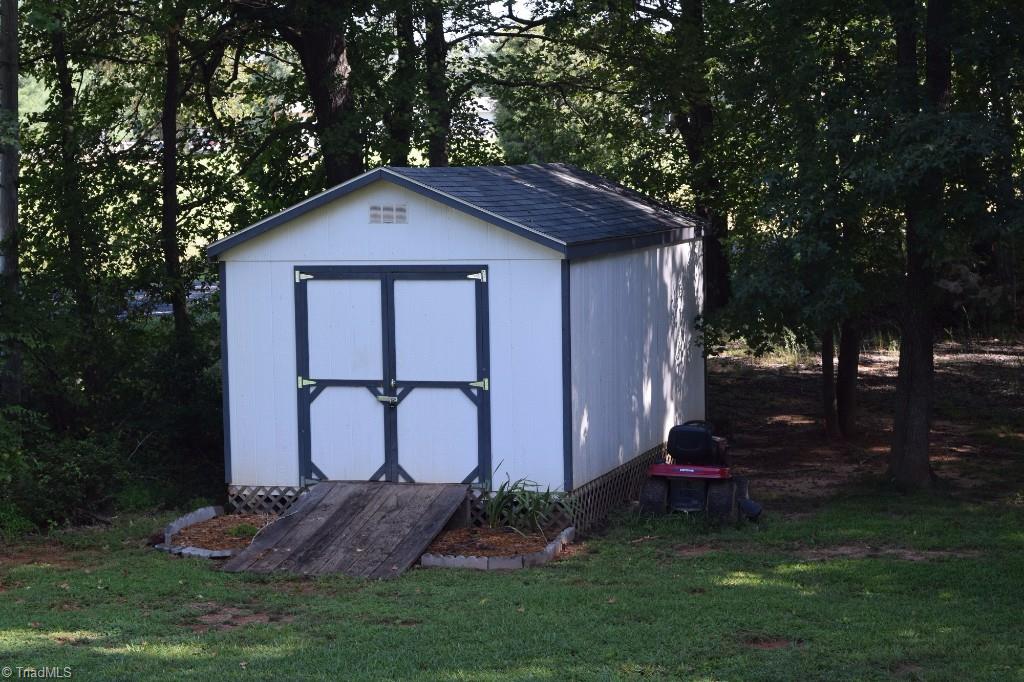 972 Georgia Road Mocksville, NC 27028 - Photo 20 of 28 Gallery Image 20