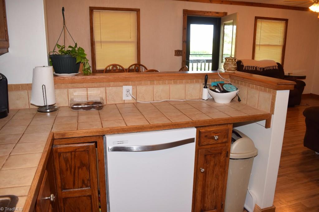 972 Georgia Road Mocksville, NC 27028 - Photo 7 of 28 Gallery Image 7