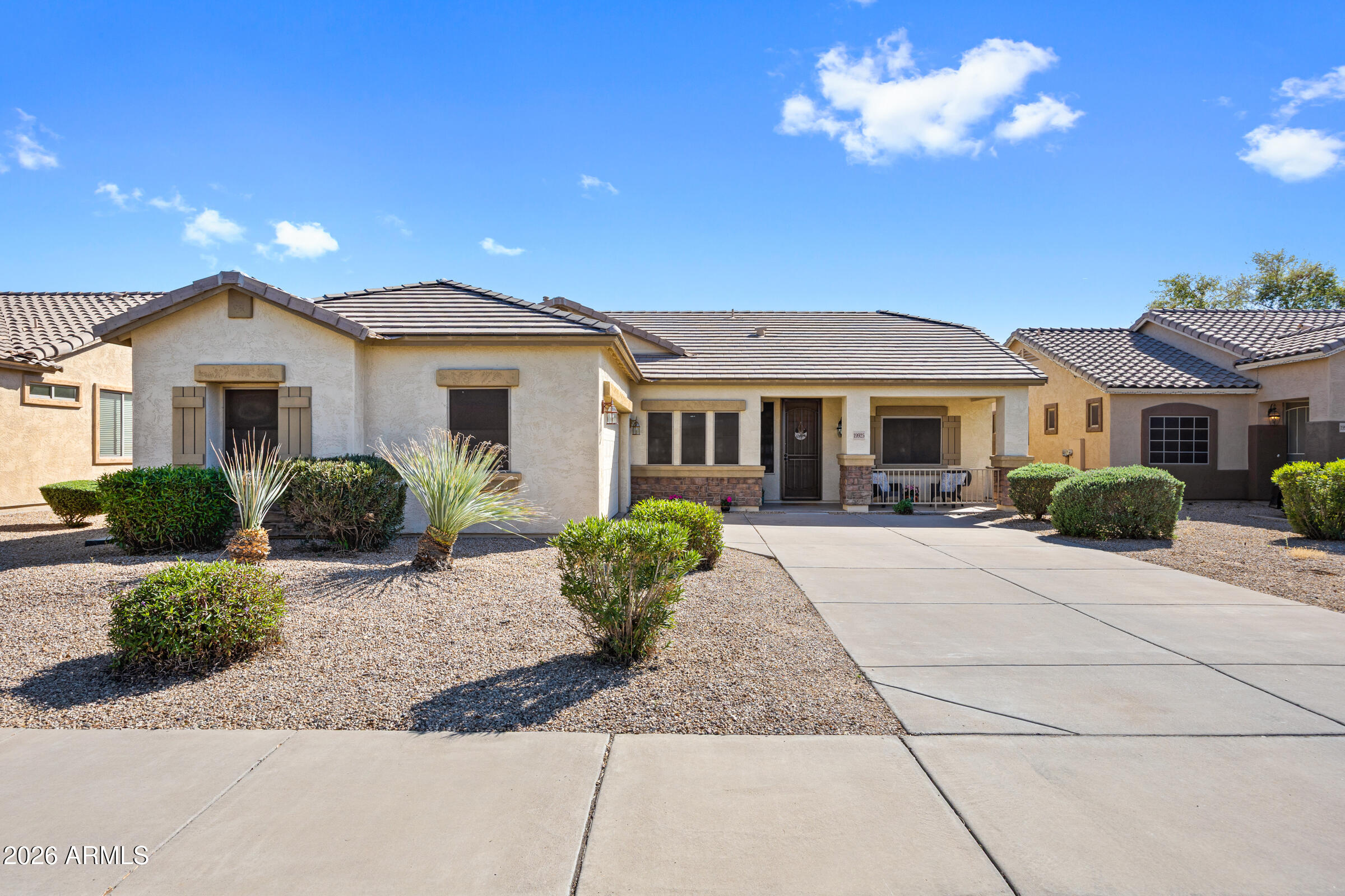19925 East Thornton Road Queen Creek, AZ 85142 - Photo 3 of 26