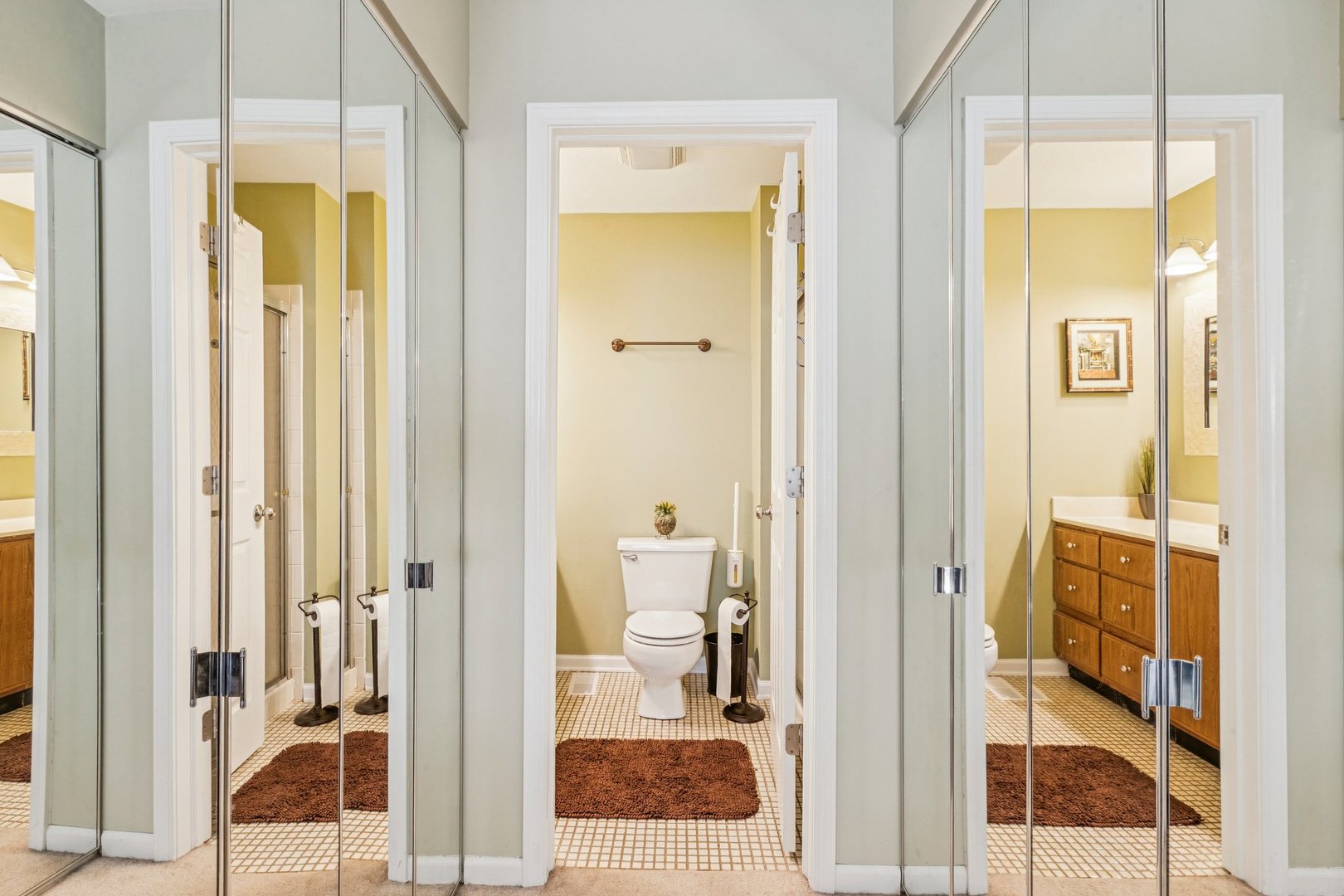 1192 Sumac Trail Hoffman Estates, IL 60192 - Photo 28 of 39 a bathroom with a tub and a glass door