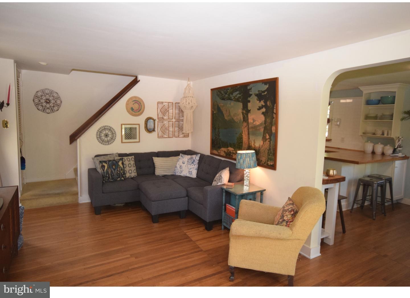 221 Summit Road Media, PA 19063 - Photo 7 of 25 Living Room