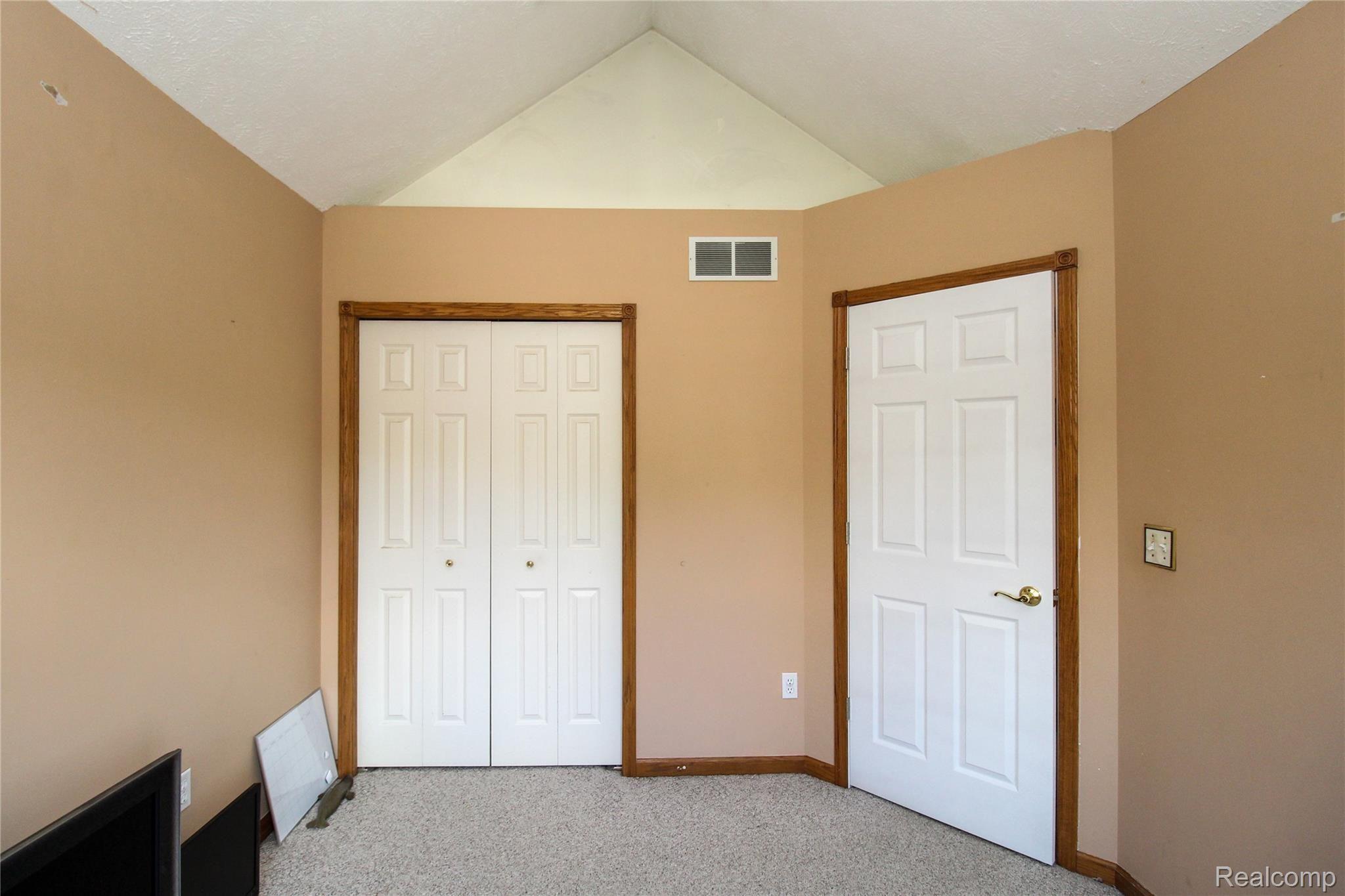 2354 Rolling Ridge Lane Holt, MI 48842 - Photo 25 of 48 Office 2.jpg