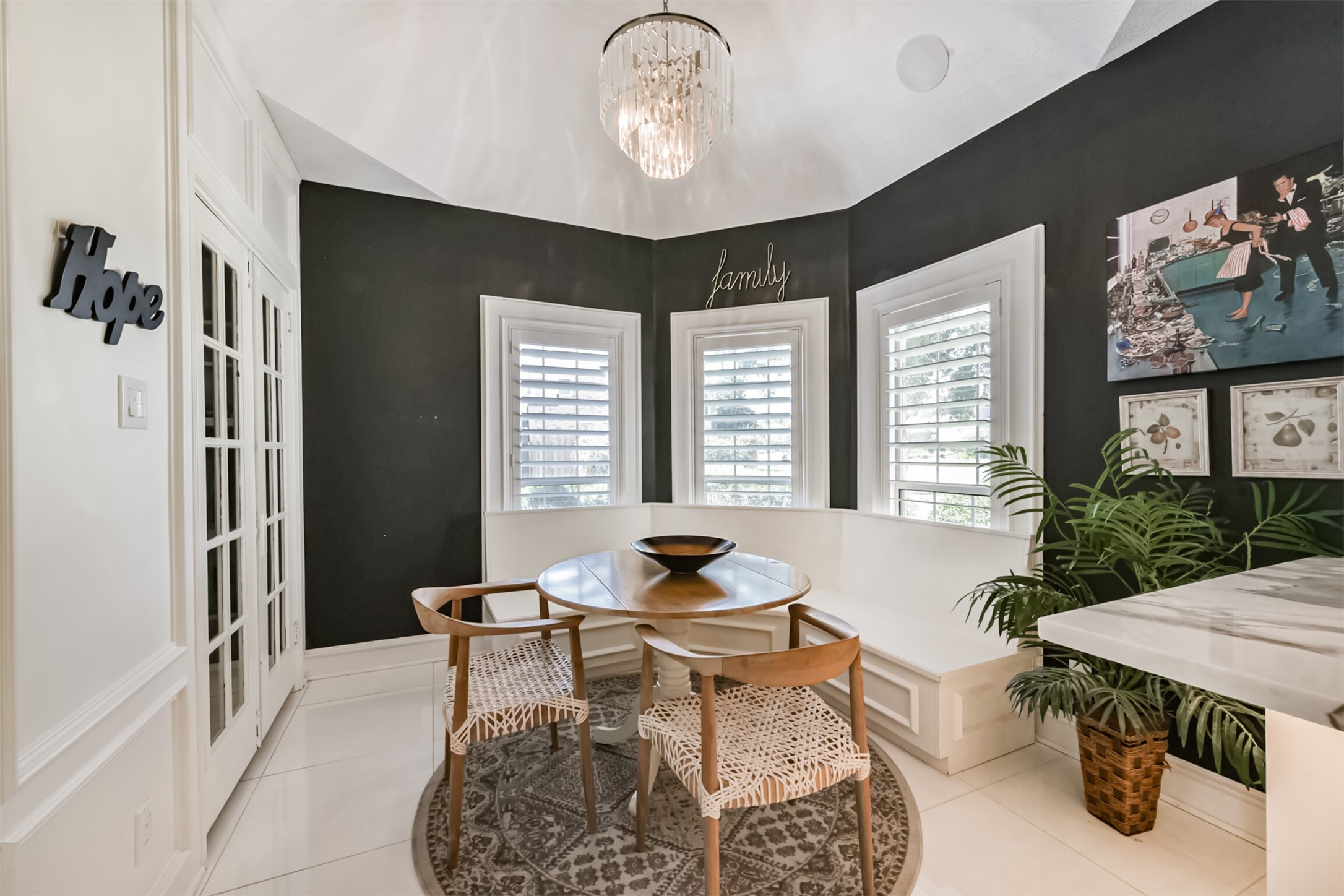 263 Wood Loop Street Houston, TX 77015 - Photo 23 of 48 a dining room with furniture and window