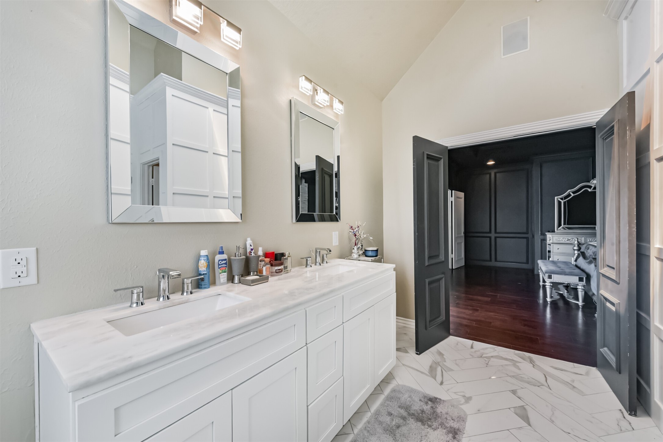 263 Wood Loop Street Houston, TX 77015 - Photo 31 of 48 a spacious bathroom with a sink double vanity