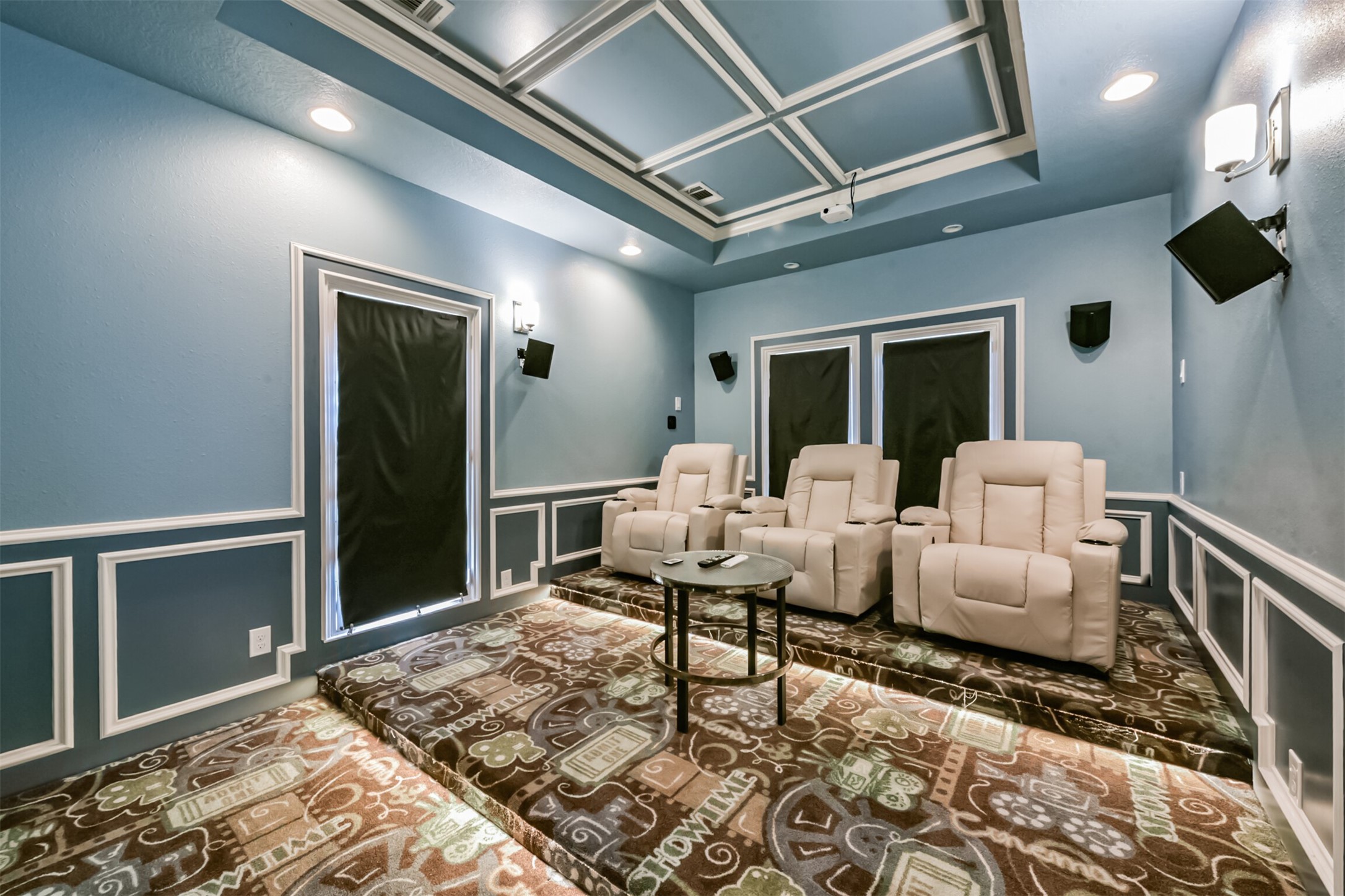 263 Wood Loop Street Houston, TX 77015 - Photo 32 of 48 a living room with furniture