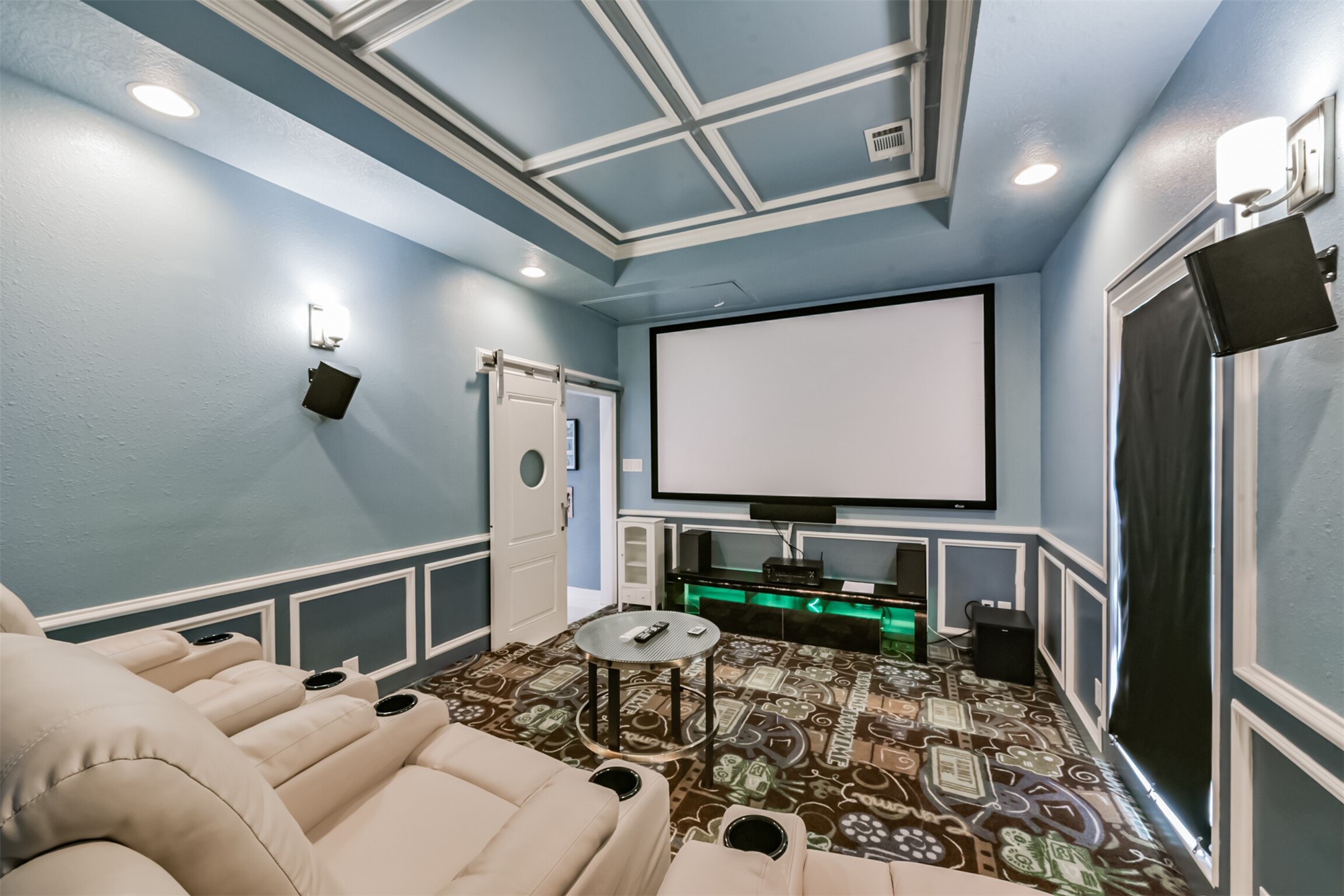 263 Wood Loop Street Houston, TX 77015 - Photo 33 of 48 a living room with furniture