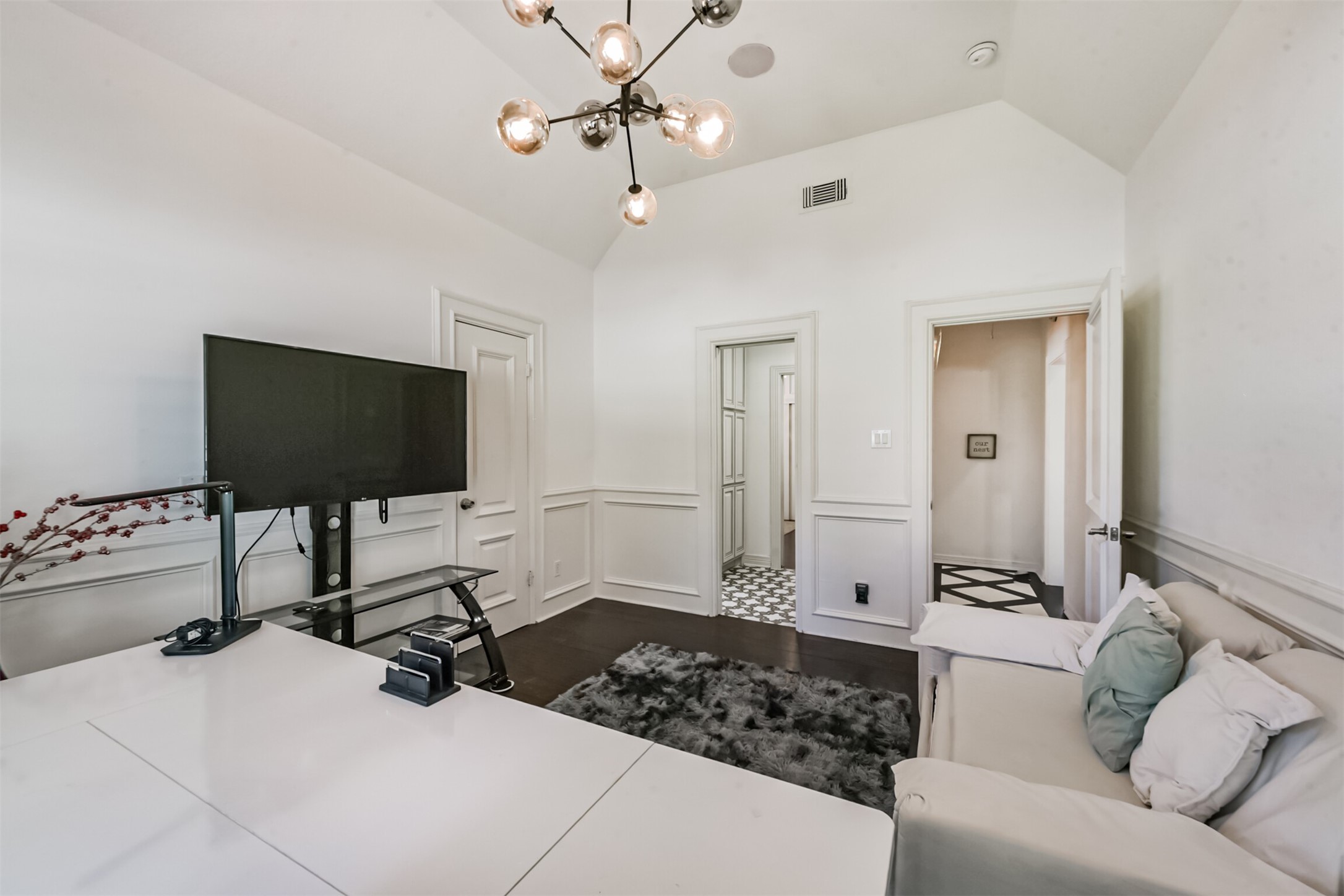 263 Wood Loop Street Houston, TX 77015 - Photo 40 of 48 a living room with furniture and a flat screen tv