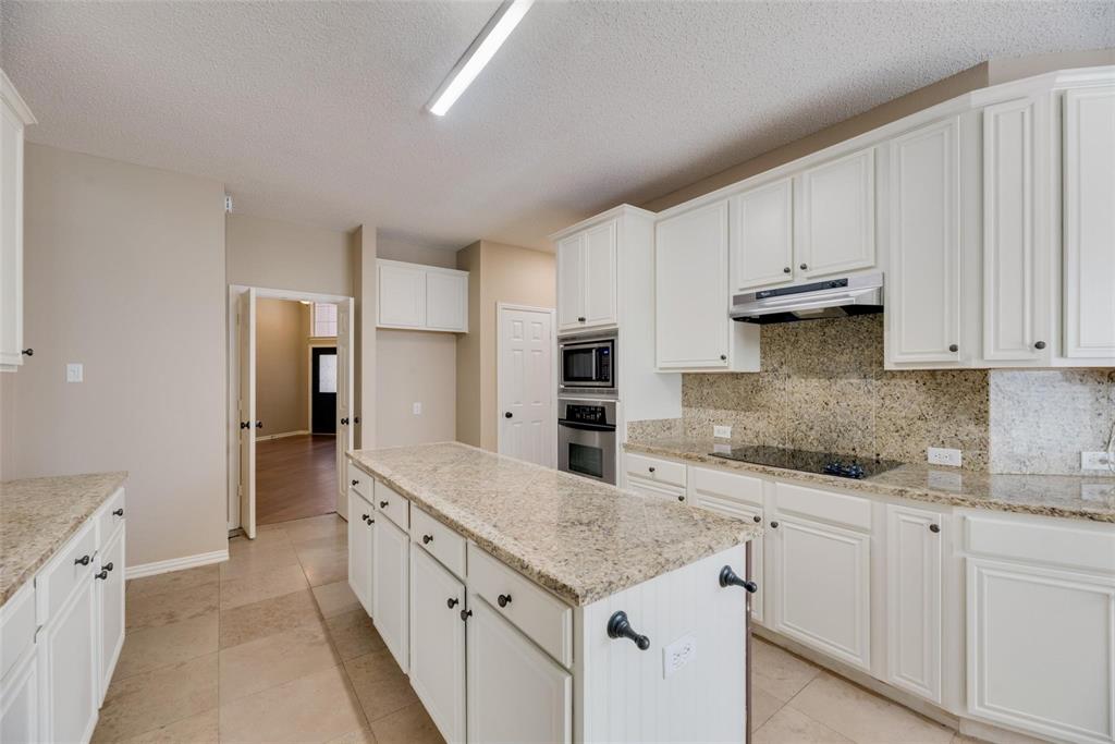 1500 Rustic Timbers Lane Flower Mound, TX 75028 - Photo 10 of 35