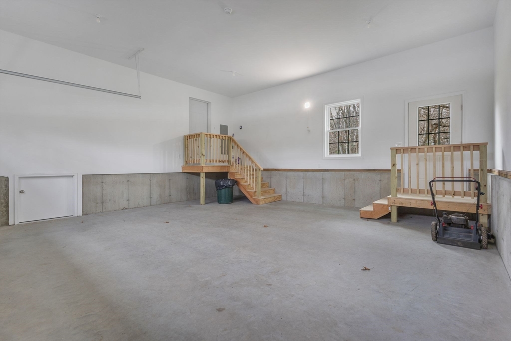 86 Ferry Road Salisbury, MA 01952 - Photo 25 of 40