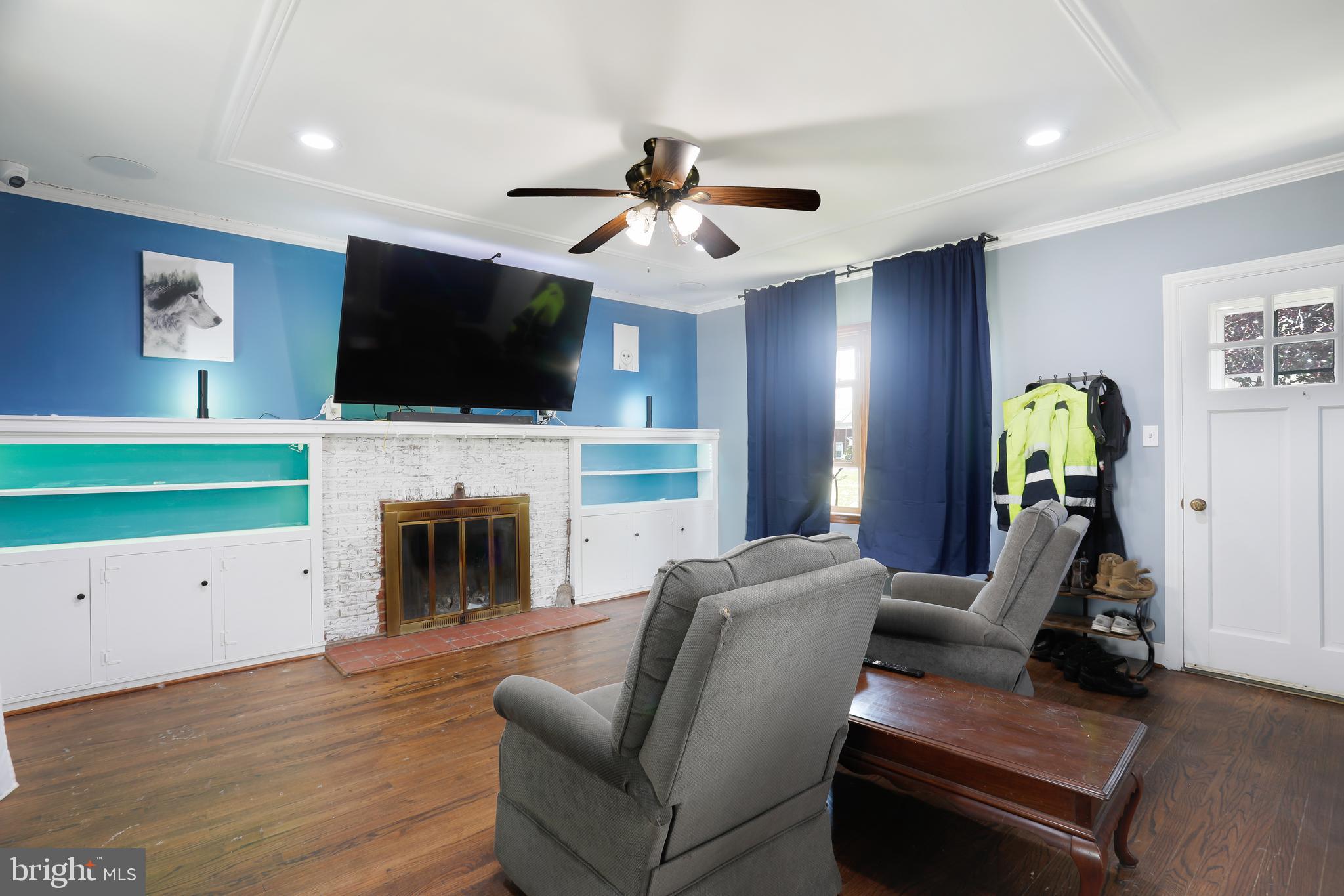 1458 Perryville Road Perryville, MD 21903 - Photo 2 of 12 Living Room