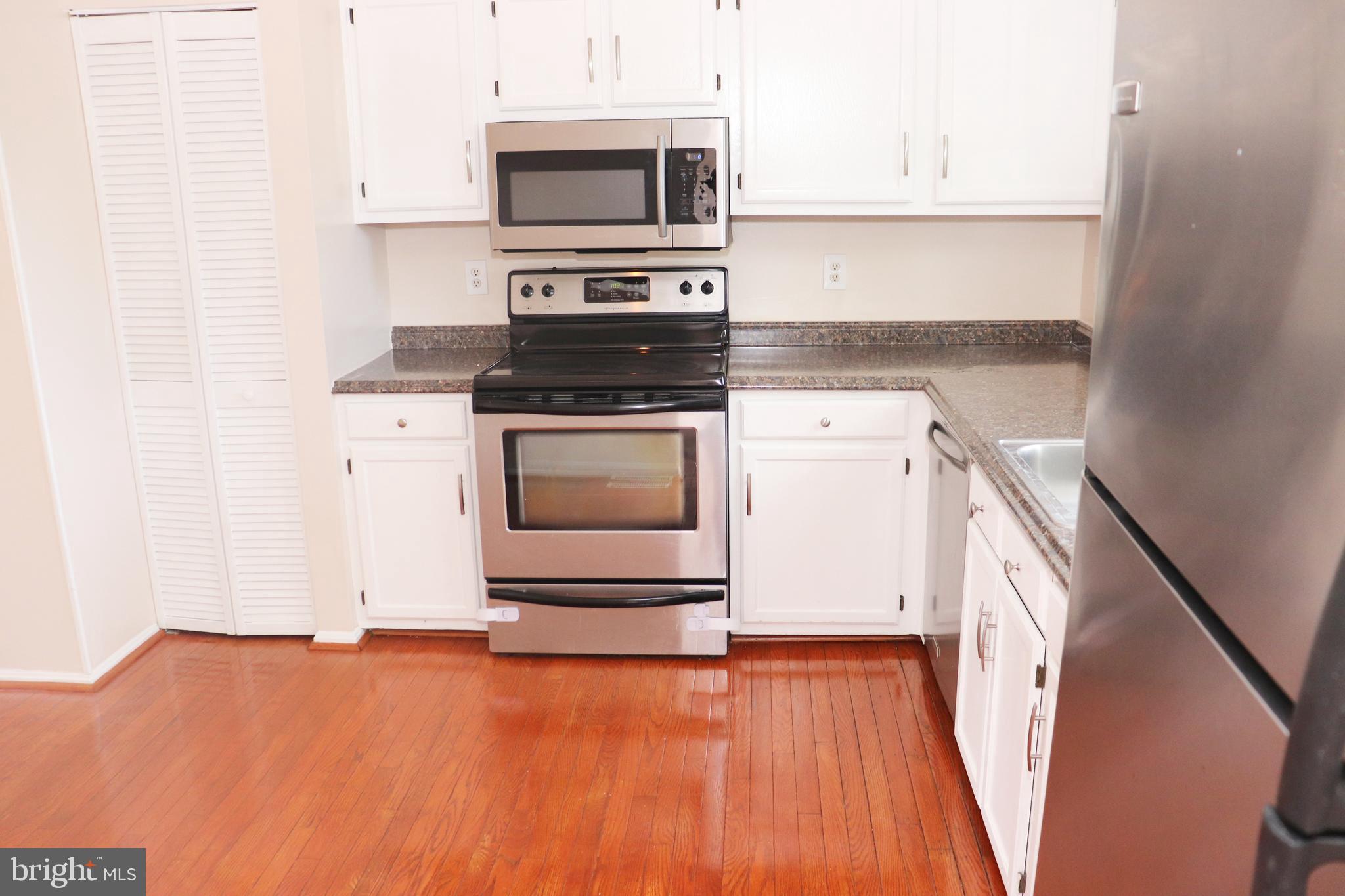 13330 Country Ridge Drive Germantown, MD 20874 - Photo 19 of 100