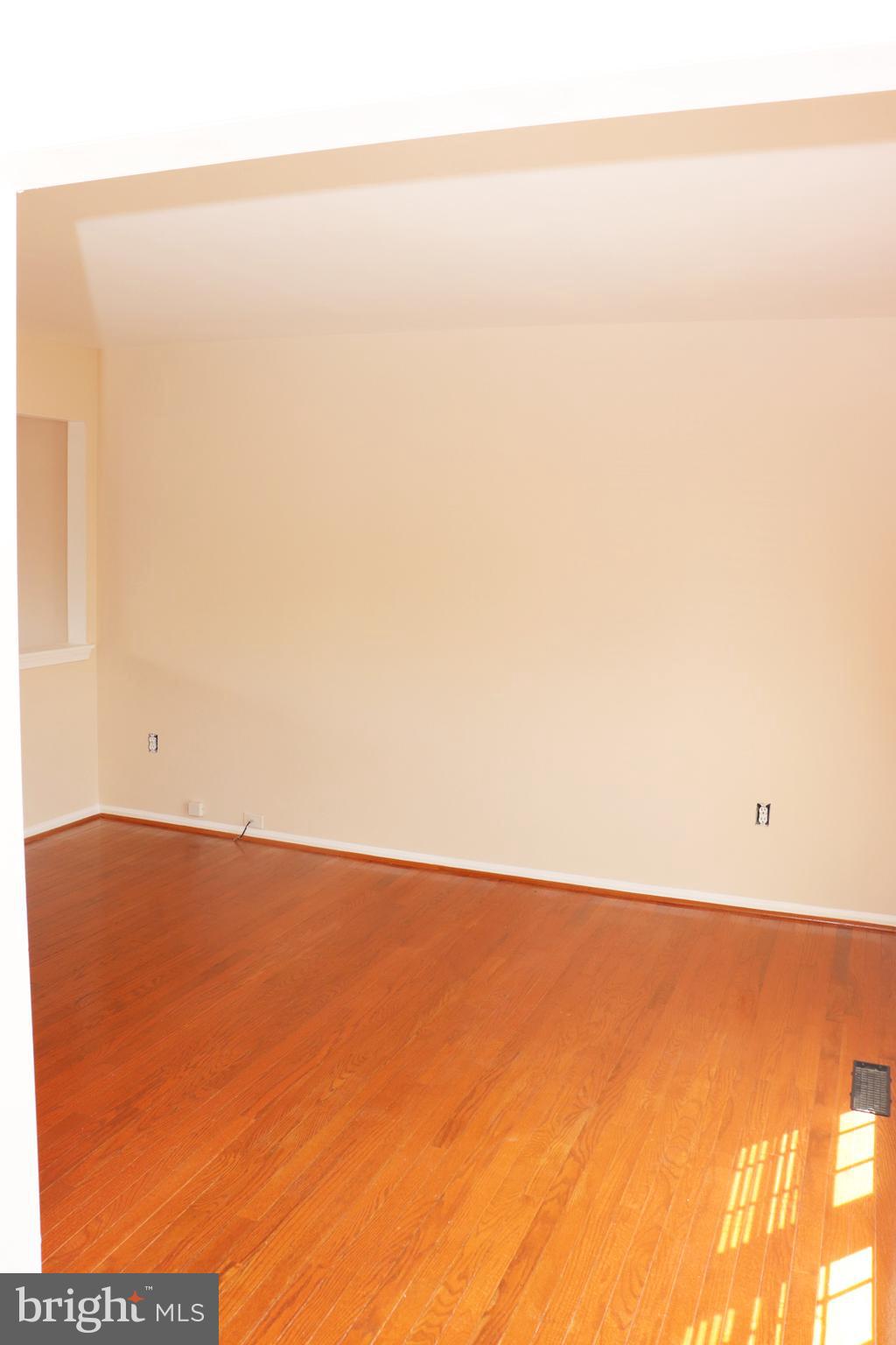 13330 Country Ridge Drive Germantown, MD 20874 - Photo 9 of 100