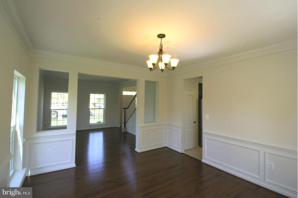 15508 Livingston Road Accokeek, MD 20607 - Photo 10 of 12 Dining Room