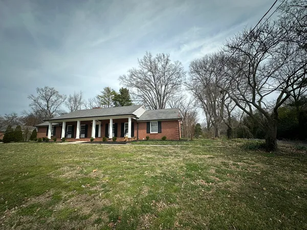 319 Minerva Drive, Murfreesboro, TN 37130