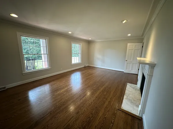 319 Minerva Drive, Murfreesboro, TN 37130