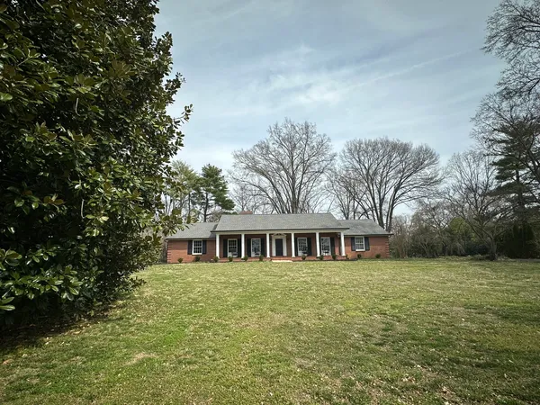 319 Minerva Drive, Murfreesboro, TN 37130