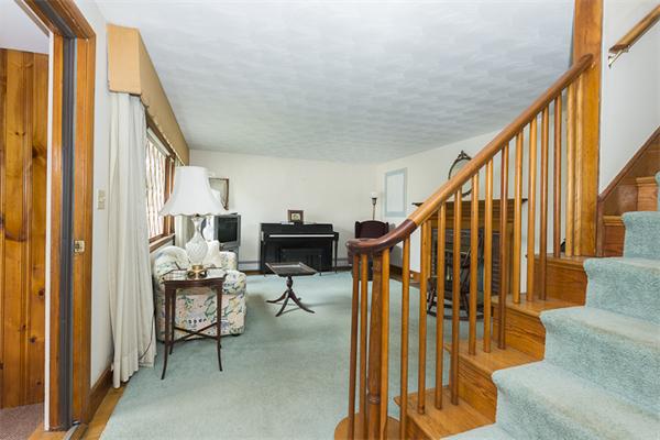 70 Valentine Road Arlington, MA 02476 - Photo 17 of 18