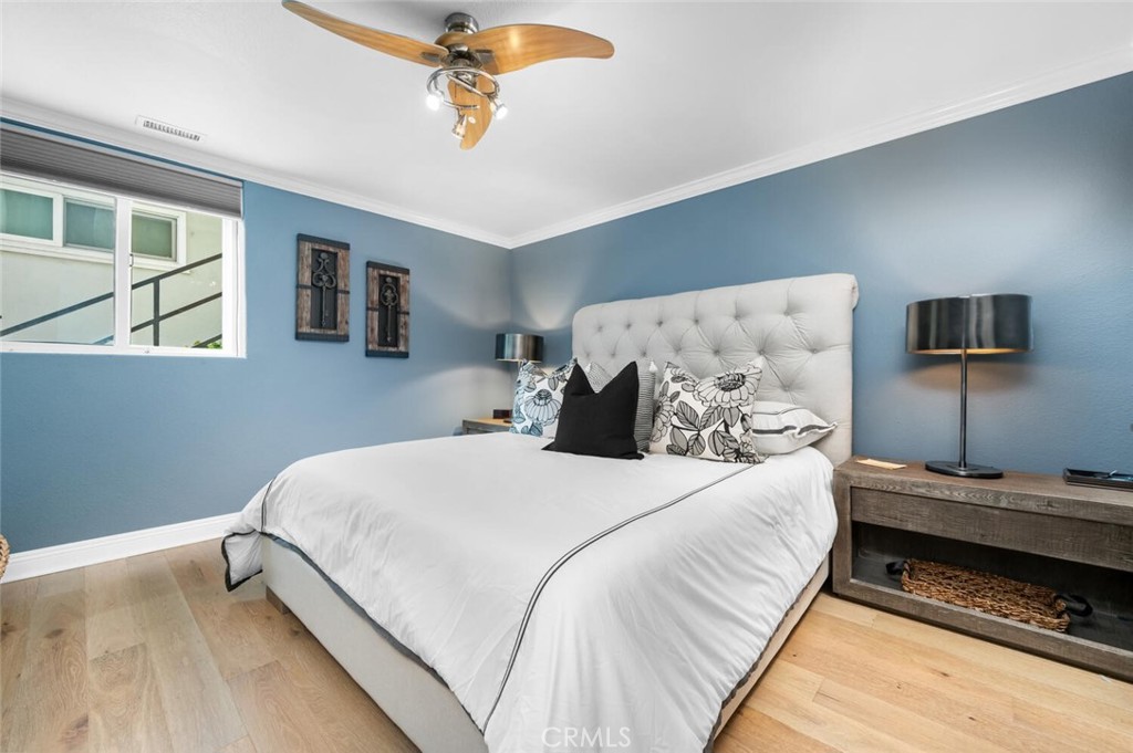 174 Cliff Drive, Unit E Laguna Beach, CA 92651 - Photo 19 of 33