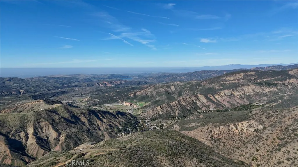 10 Williams Canyon Road Silverado, CA 92676 - Photo 5 of 24 a view of a city with green space