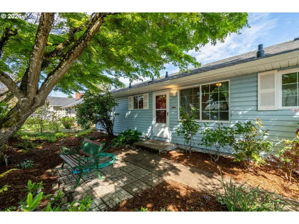 $400,000 | 196 Hayden Bridge Way, Springfield, OR 97477