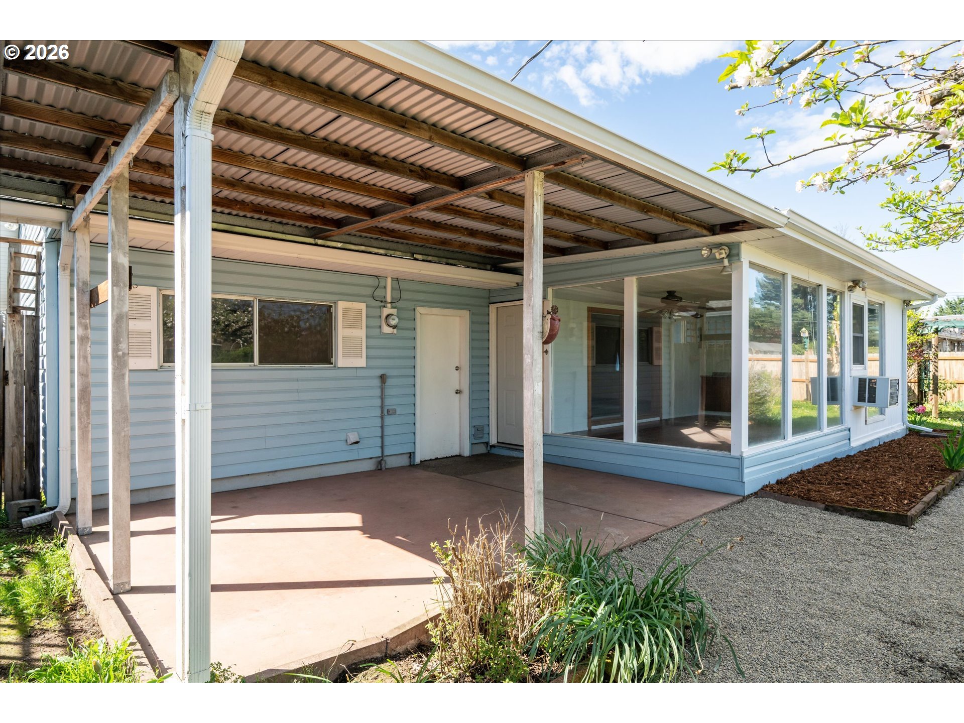 196 Hayden Bridge Way Springfield, OR 97477 - Photo 34 of 41