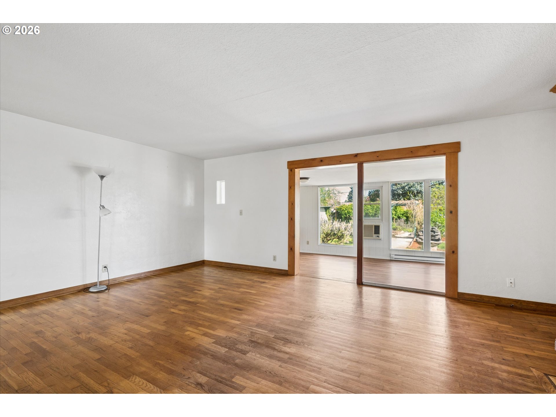 196 Hayden Bridge Way Springfield, OR 97477 - Photo 10 of 41