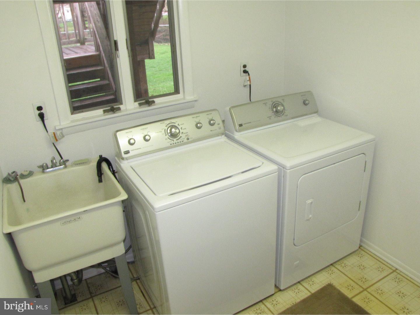 640 Claire Road Warminster, PA 18974 - Photo 19 of 22 Laundry Room
