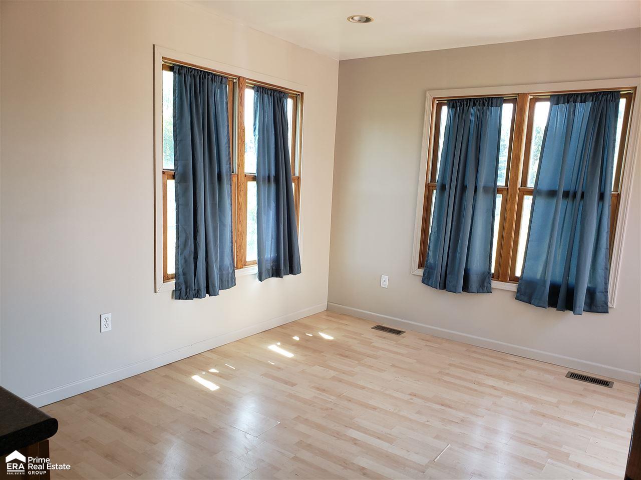8538 Sheridan Road Millington, MI 48746 - Photo 5 of 17 31385110-4.JPG