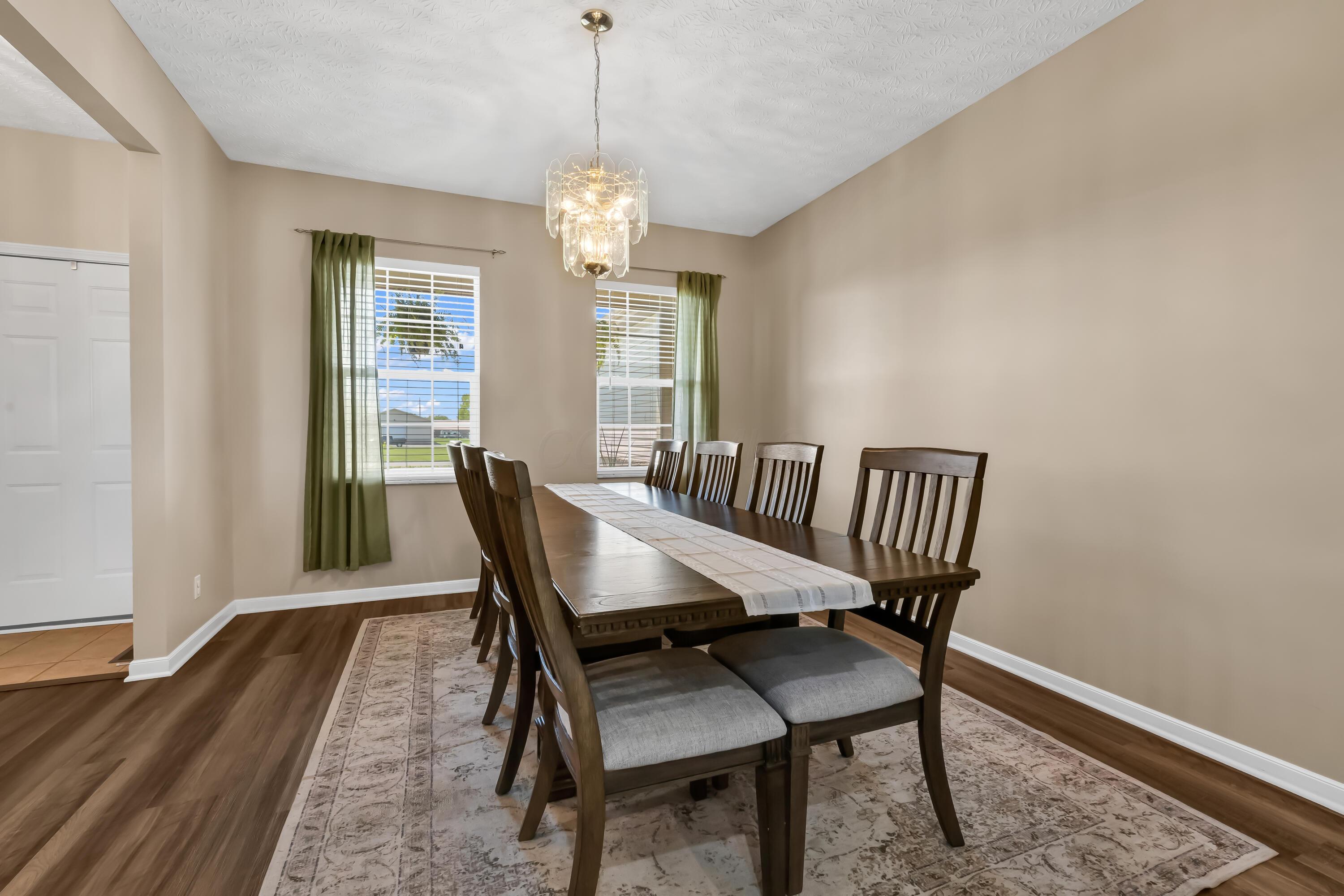 14396 Blamer Road Johnstown, OH 43031 - Photo 7 of 48 • New luxury vinyl plank
flooring ~ 2026
• Tan painted walls
• Chandelier
• 2” blinds