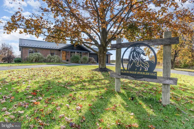 $975,000 | 1008 Piketown Road, Harrisburg, PA 17112