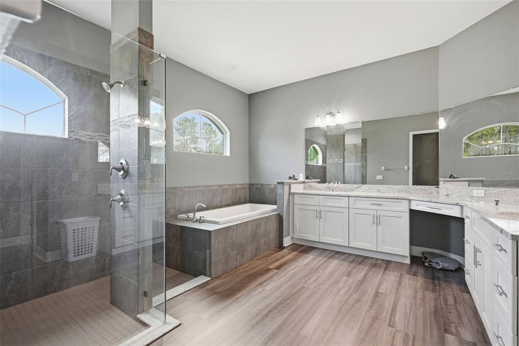 4743 Jumper Loop Spring Hill, FL 34609 - Photo 10 of 81