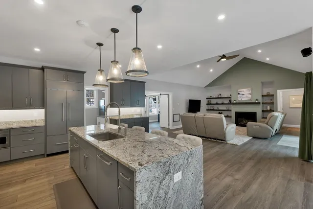 $2,100,000 | 7 Lilac Ridge Road, Windham, NH 03087