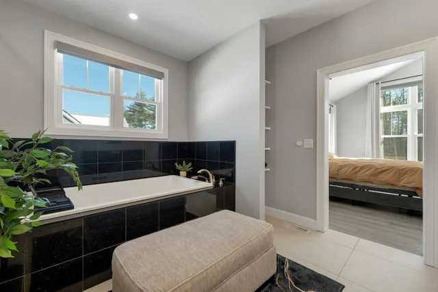 $2,100,000 | 7 Lilac Ridge Road, Windham, NH 03087