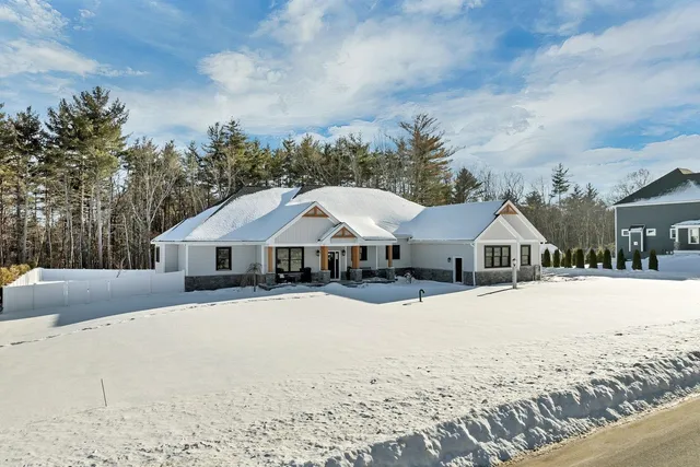 $2,100,000 | 7 Lilac Ridge Road, Windham, NH 03087