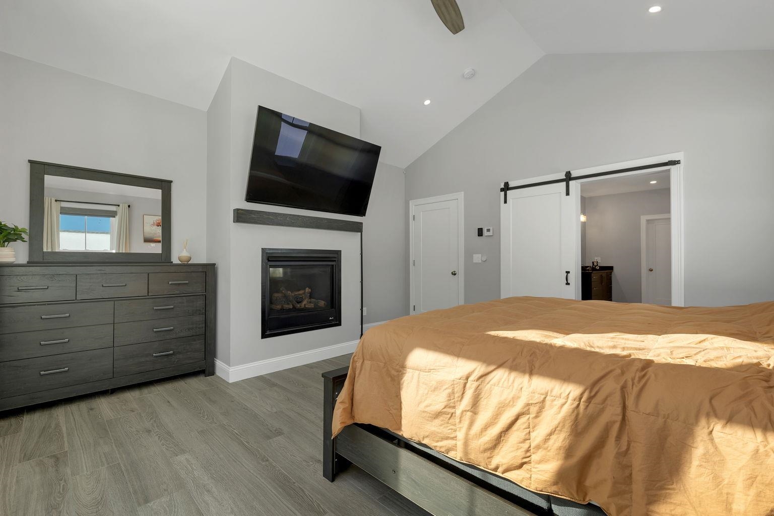 7 Lilac Ridge Road Windham, NH 03087 - Photo 8 of 59